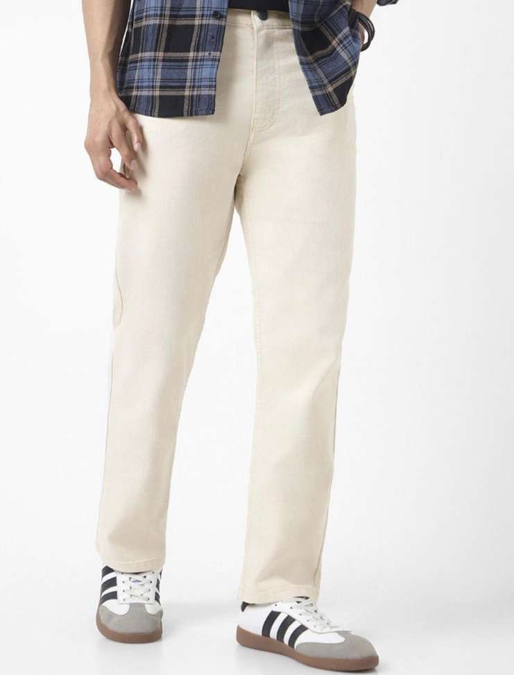 66% OFF Dashing Fit Men Beige Jeans – Best Mid‑Rise Denim Deal