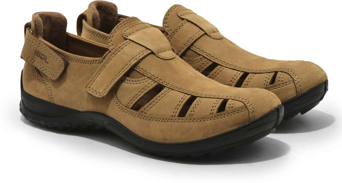 Shopsy WOODLAND Outdoor Men Casual Shoes - Image 8