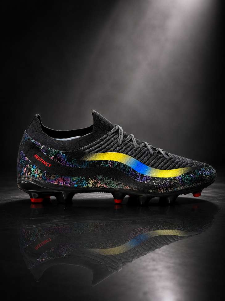 ANZA INSTINCT Football Shoes Unisex - Image 3