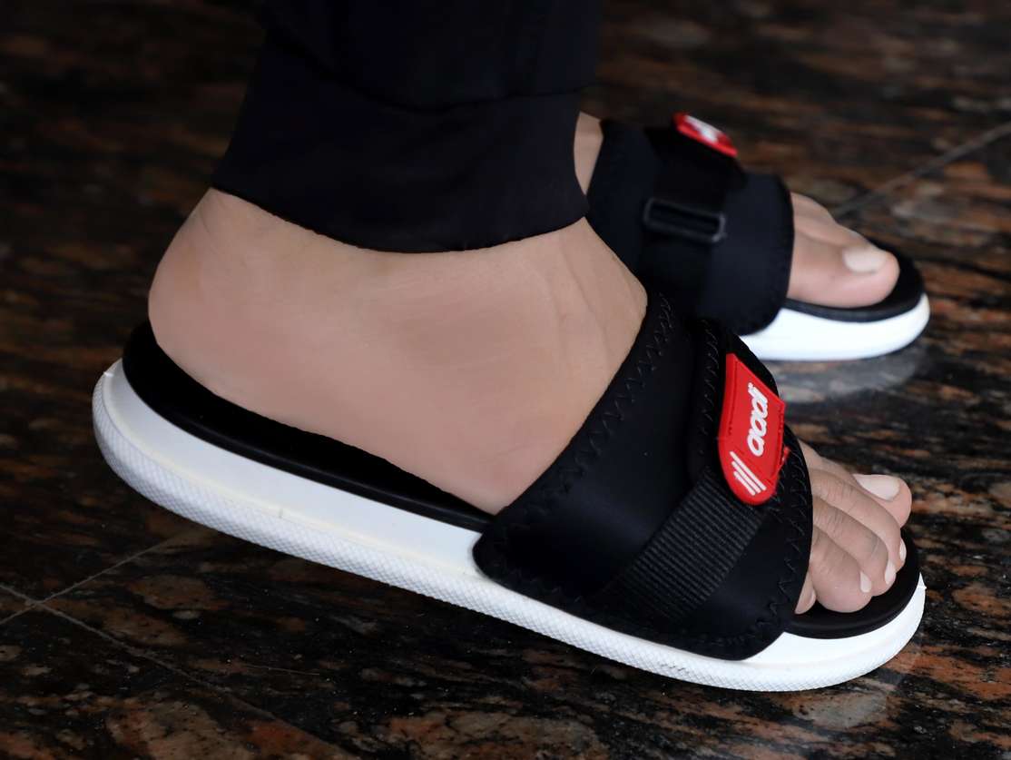 Aadi Slides – 71% OFF, Best Men’s Slippers Under ₹300 – Review & Price Drop