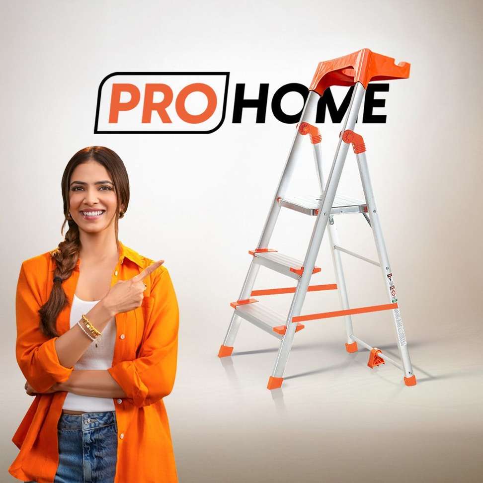 ProHome Apex 3 Steps Aluminum Ladder - Image 2