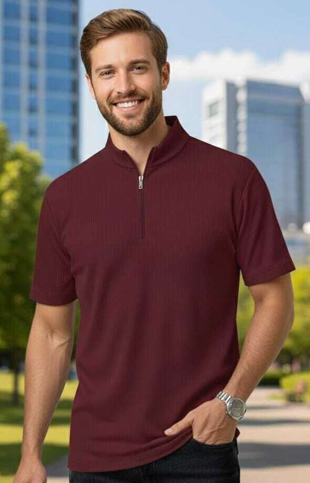 Fashion Globe Textured Men Maroon T Shirt