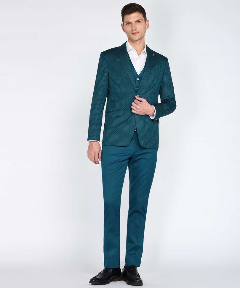 Peter England 3 Pc Printed Suit – 55% OFF, Best Price ₹5,849 – Limited Stock!