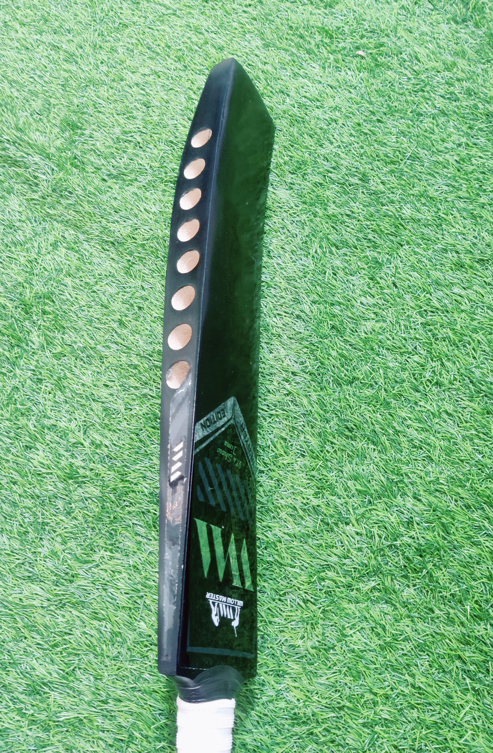 Willow Master Lightweight Hard Tennis Kashmir Willow Cricket Bat (1 - Image 1