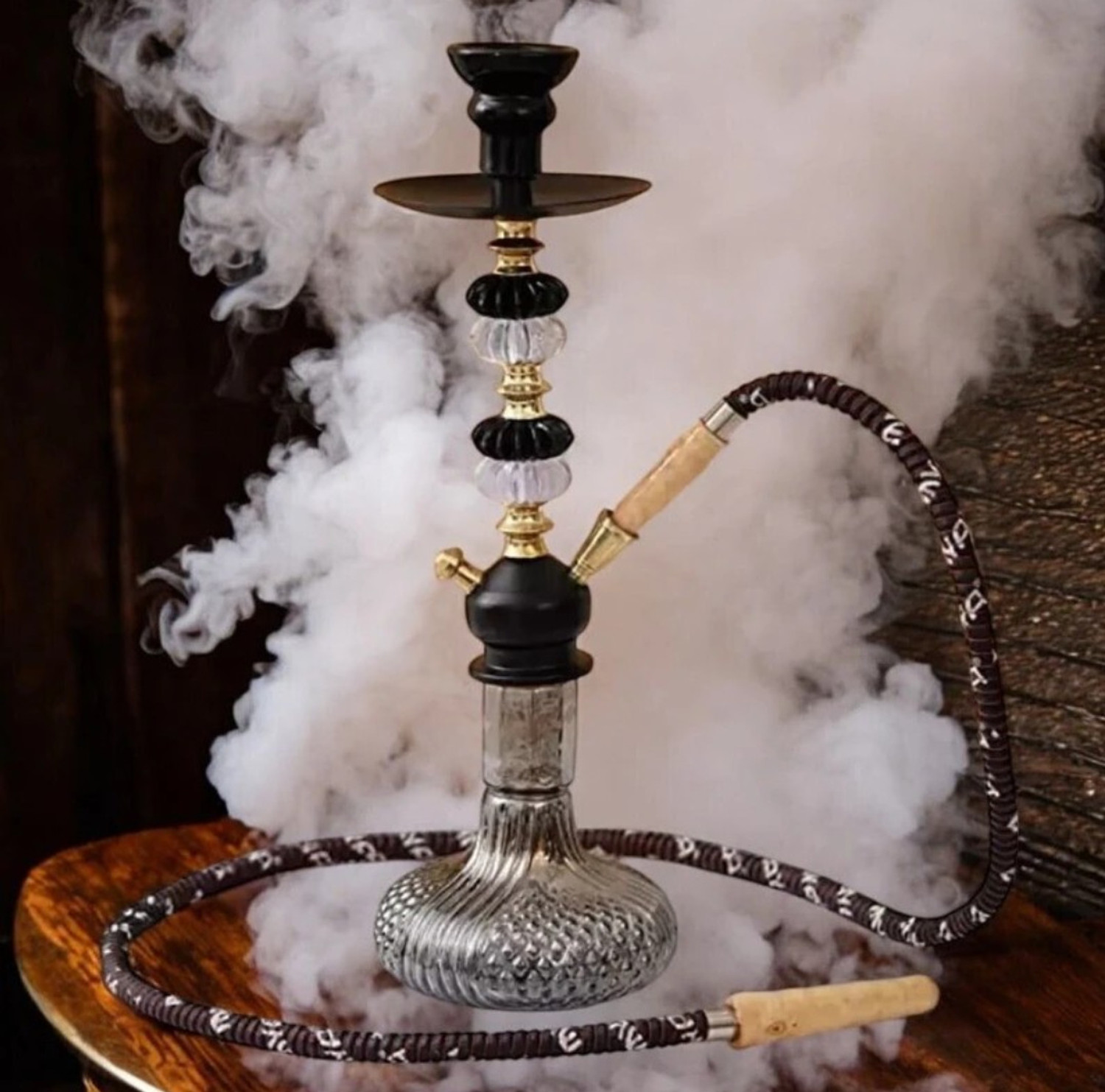 ALL.NATION.IMPEX 15 inch Glass Hookah (Black) - Image 1
