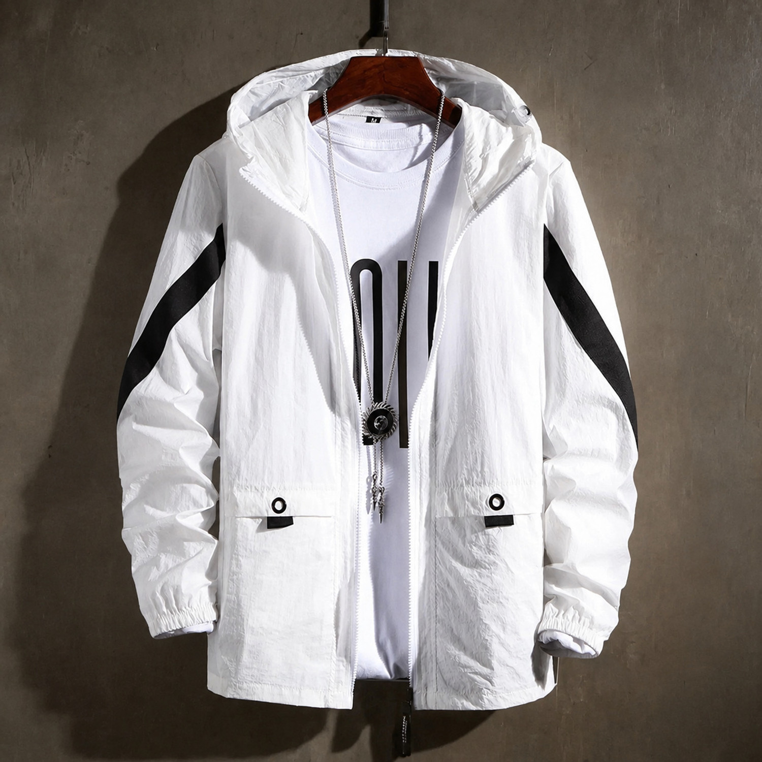 Azy Fabrics Men Colorblock Casual Jacket - Image 1