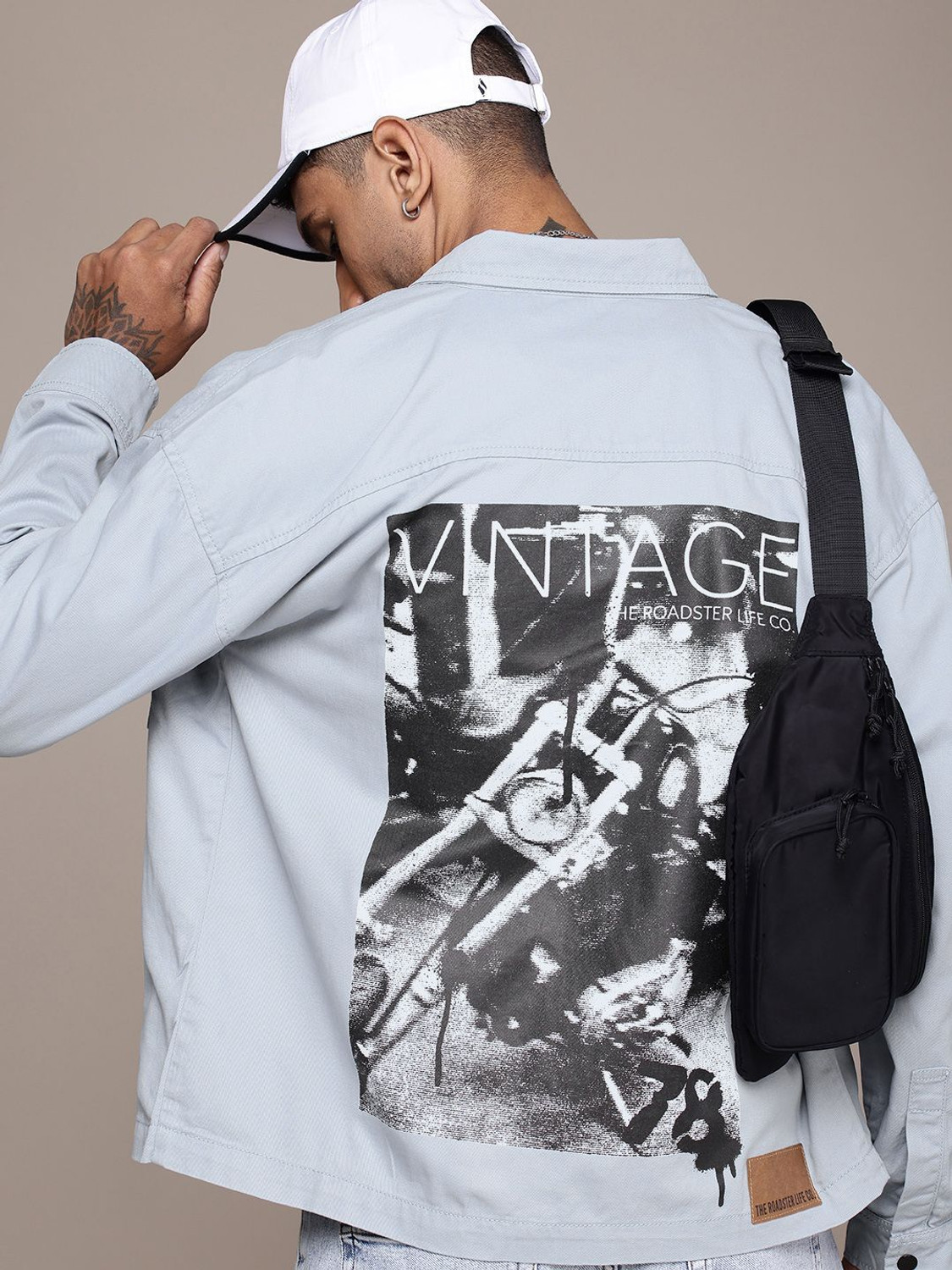 Roadster Men Printed Tailored Jacket - Image 1