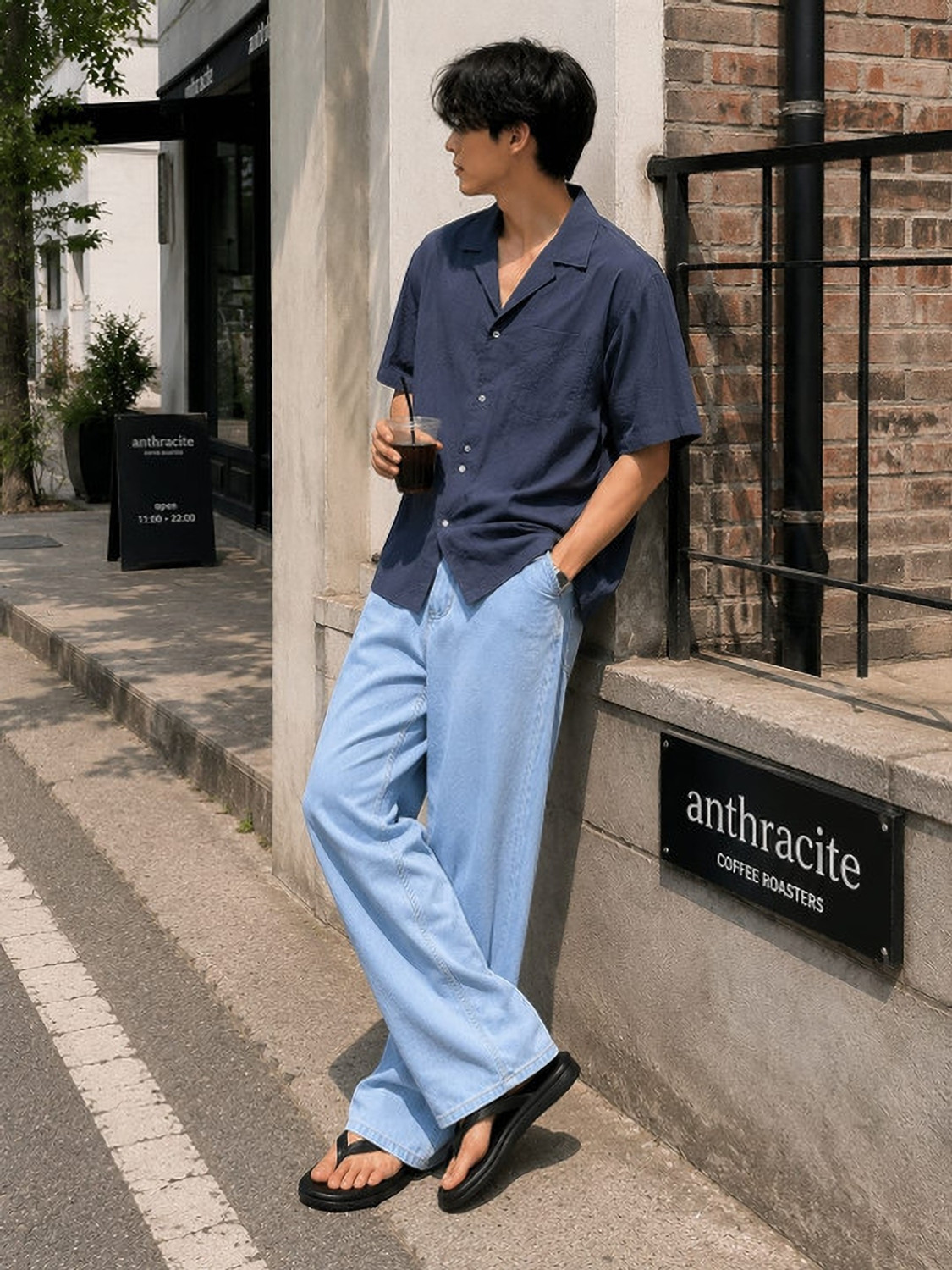 Sobbers Men Regular Mid Rise Light Blue Jeans - Image 1