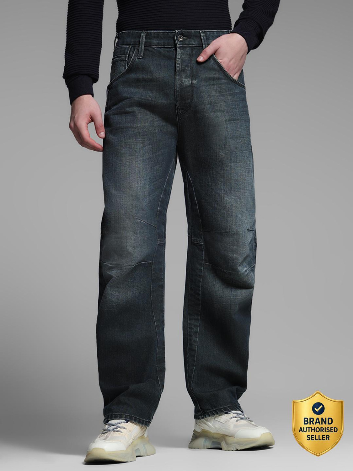 JACK & JONES Men Loose Fit High Rise Black Jeans - Image 1