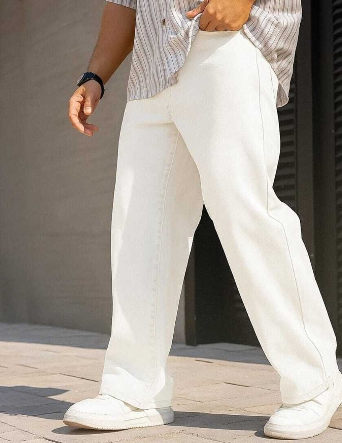 wearworld Men Loose Fit Mid Rise White Jeans - Image 1
