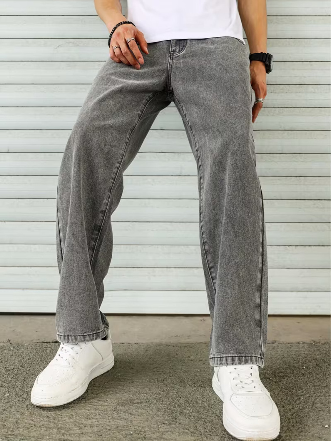 Tashanbaaz Men Straight Fit Mid Rise Grey Jeans - Image 1