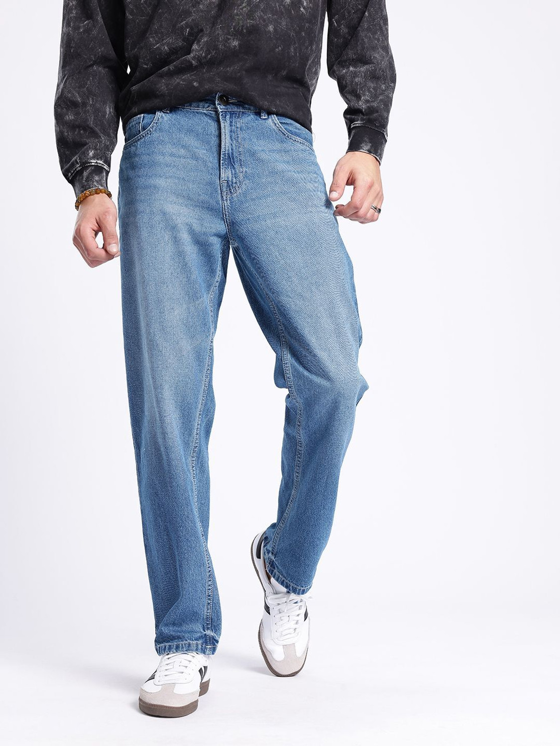 Glitchez Men Loose Fit Mid Rise Blue Jeans - Image 1