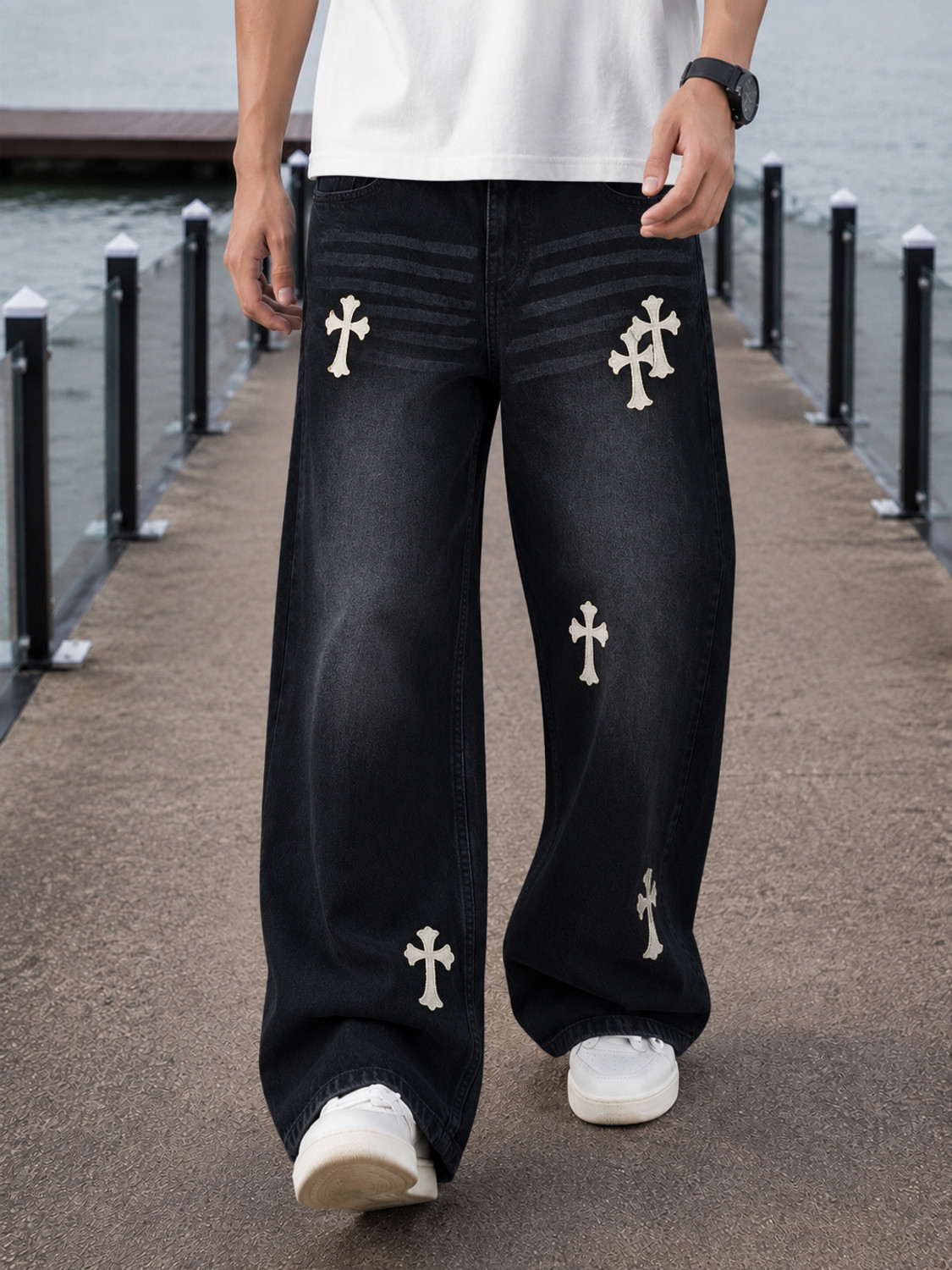 METRONAUT Men Baggy Fit Mid Rise Black Jeans - Image 1