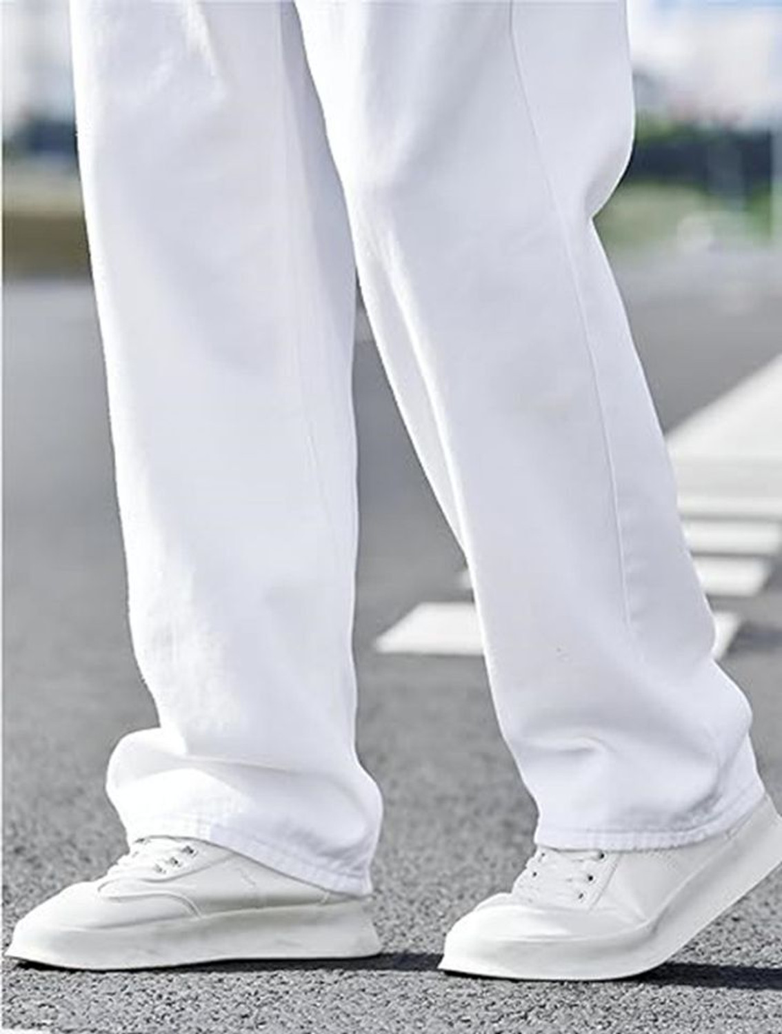 Denim Asia Men Loose Fit Mid Rise White Jeans - Image 1