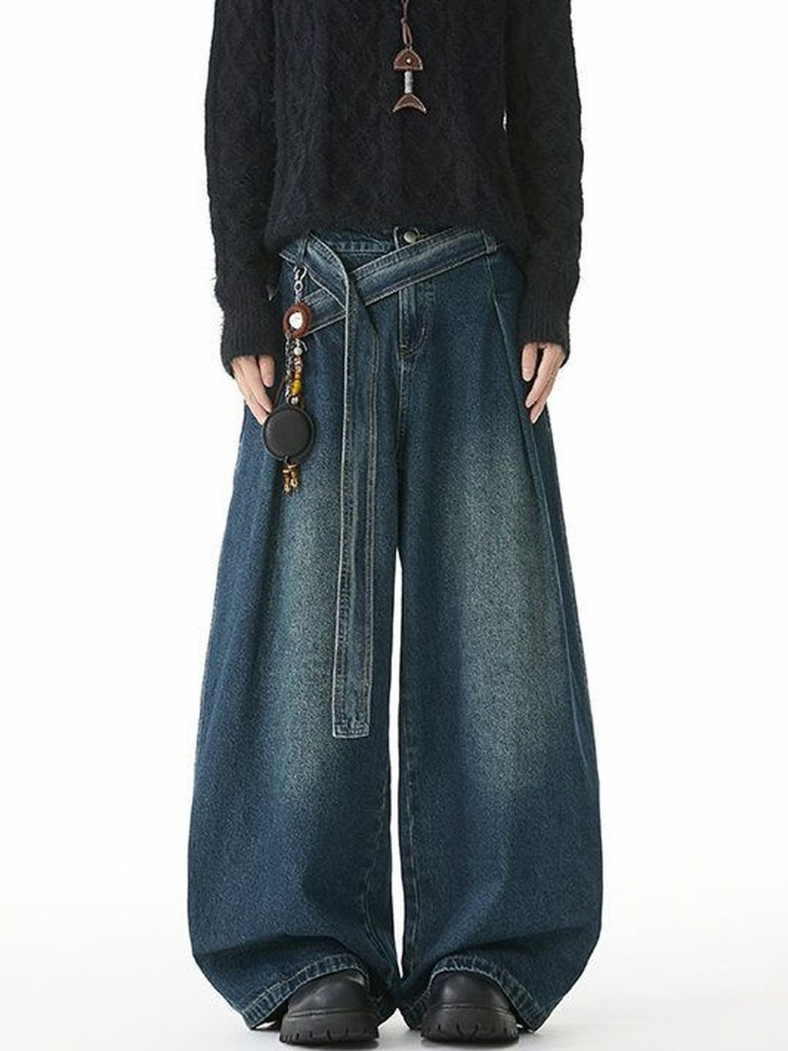 Suo Men Regular Mid Rise Blue Jeans