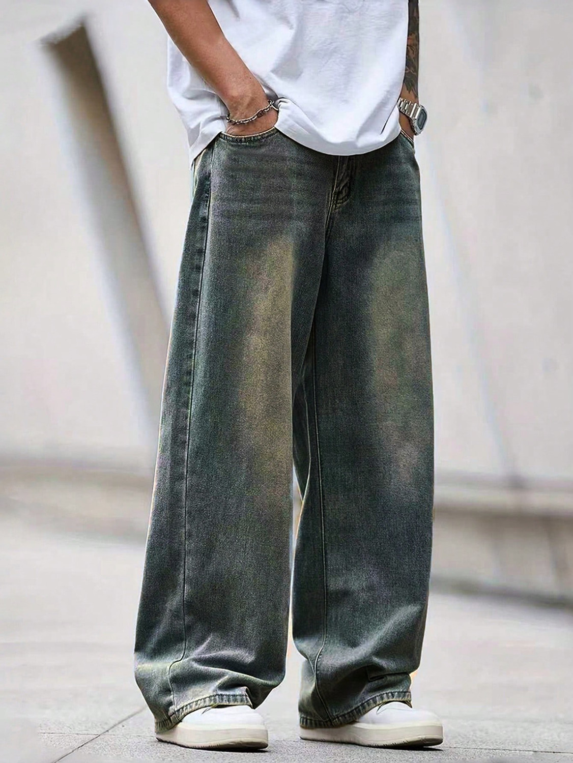 sky collection Men Loose Fit Mid Rise Blue Jeans - Image 1