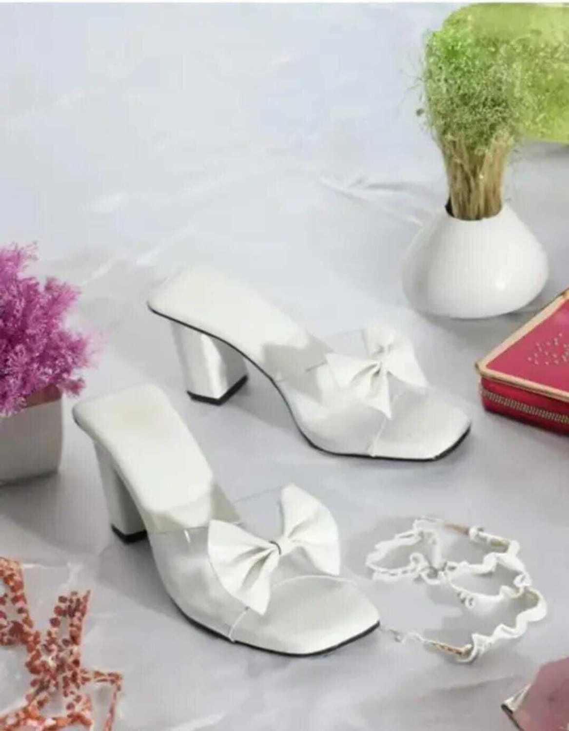 MODRIXFASHION Women White Heels Sandal (Size 5) - Image 1
