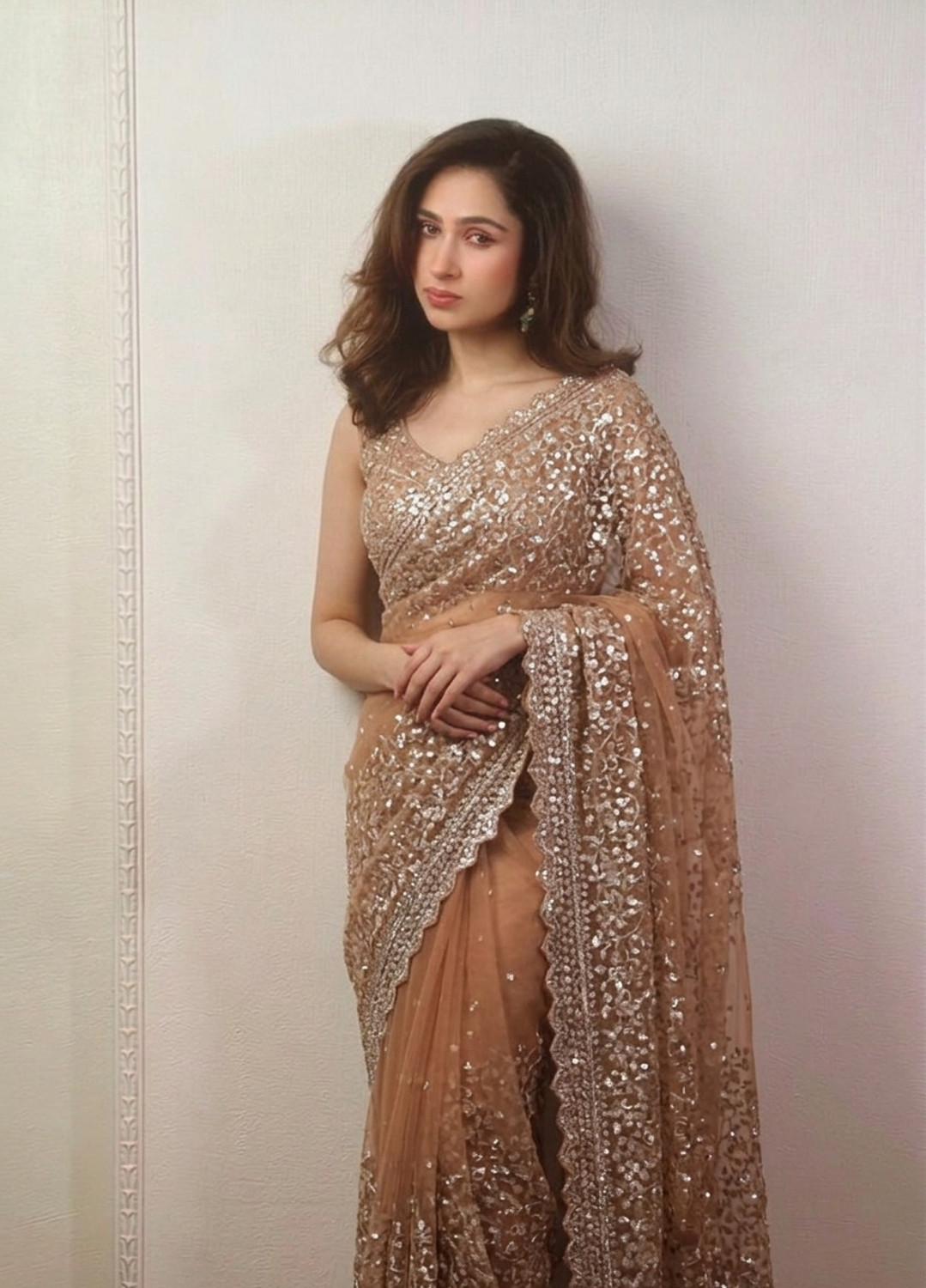 Celeb Styles Embellished Bollywood Net Saree (Cream, Gold) - Image 1