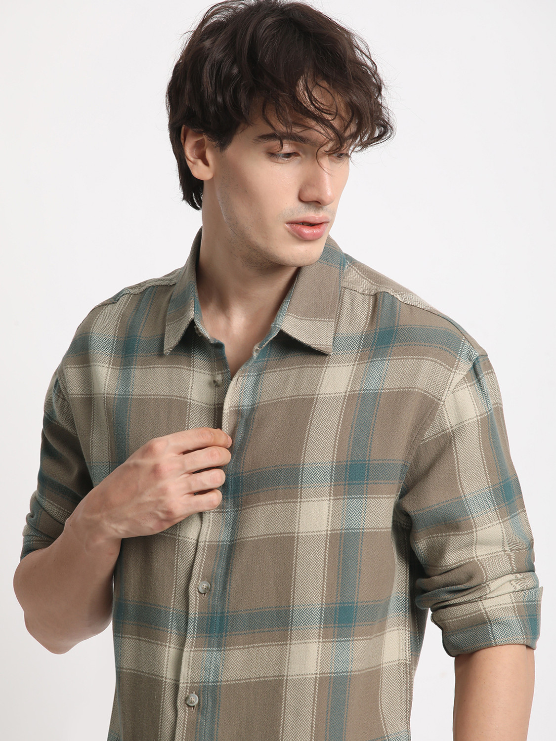 THE BEAR HOUSE Men Relaxed Fit Checkered Casual Shirt - Image 1