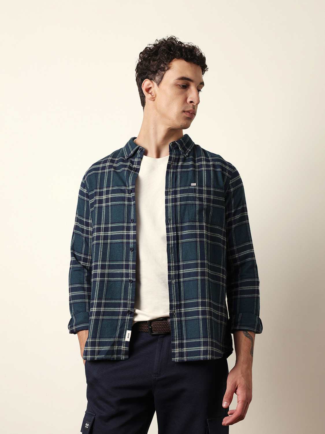 THE BEAR HOUSE Men Slim Fit Checkered Button Down Collar Casual Shirt - Image 1