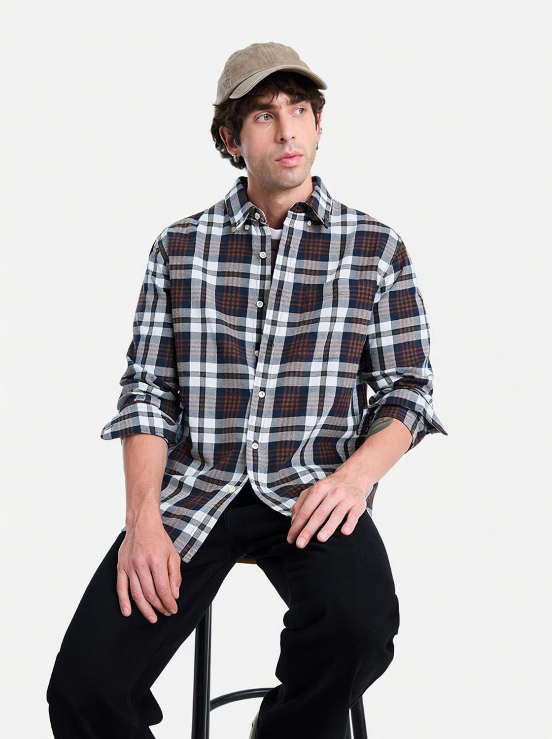Snitch Men Regular Fit Checkered Button Down Collar Casual Shirt - Image 1