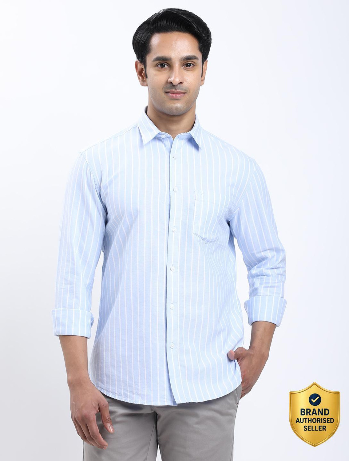 INDIAN TERRAIN Men Slim Fit Striped Casual Shirt - Image 1