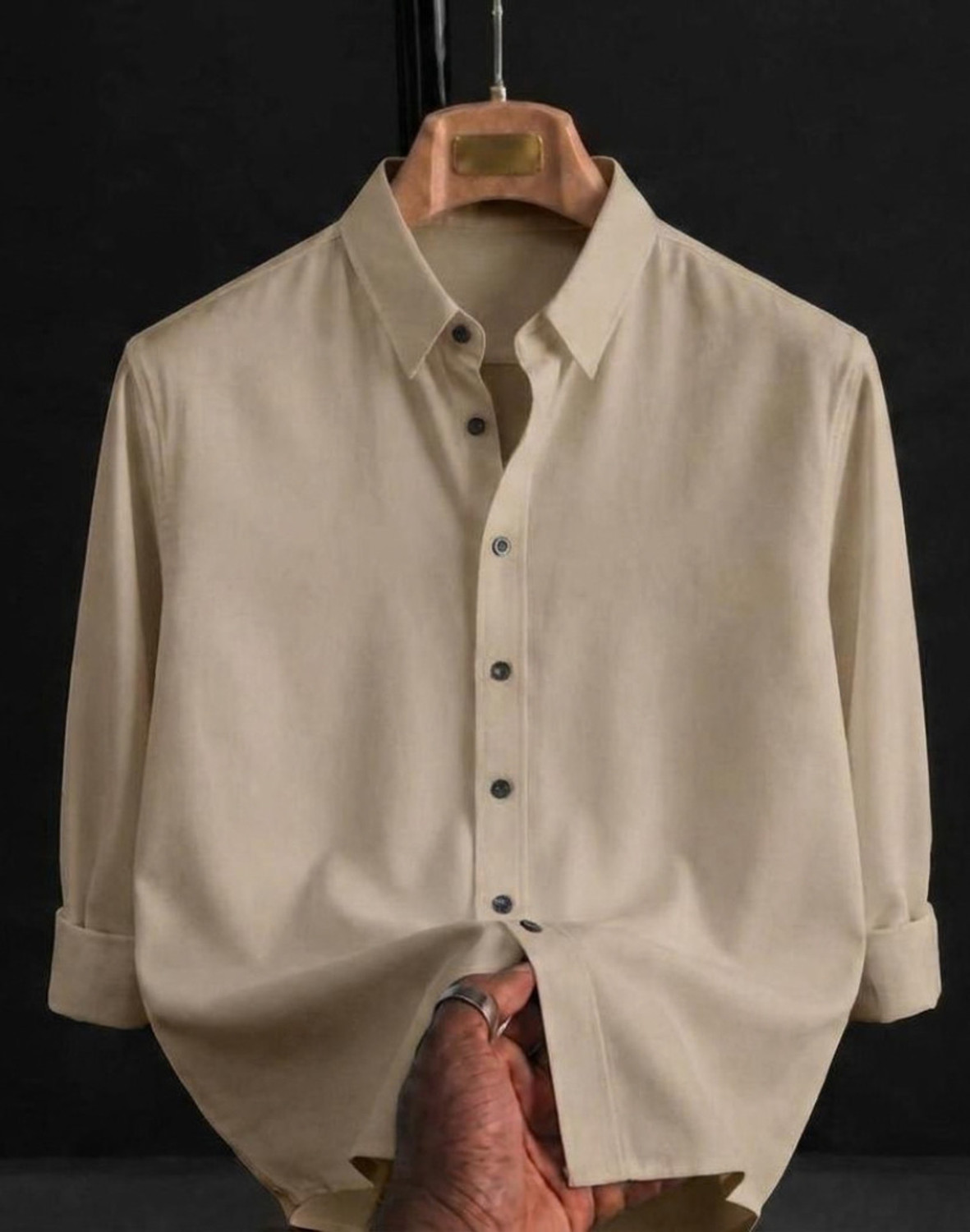 DEARISE Men Regular Fit Solid Button Down Collar Casual Shirt - Image 1