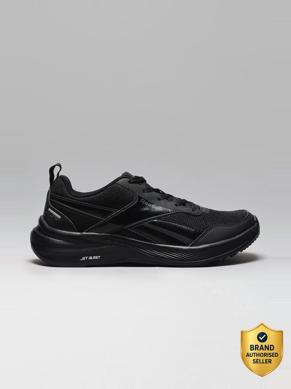 REEBOK JETBLAST QUEST M Training & Gym Shoes For Men (Black , 10) - Image 1