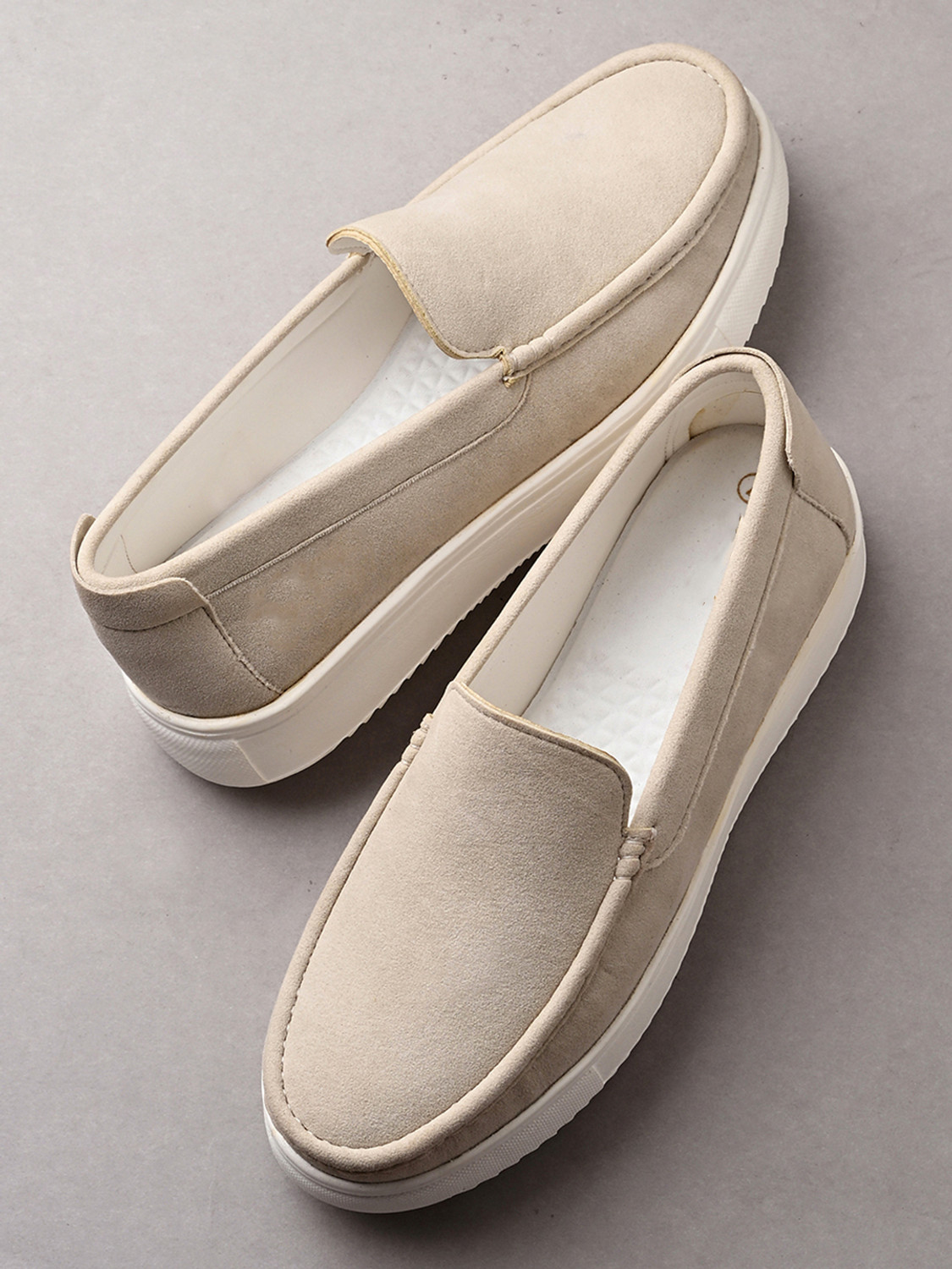 MACTREE Loafers For Men (Off White , 6) - Image 1
