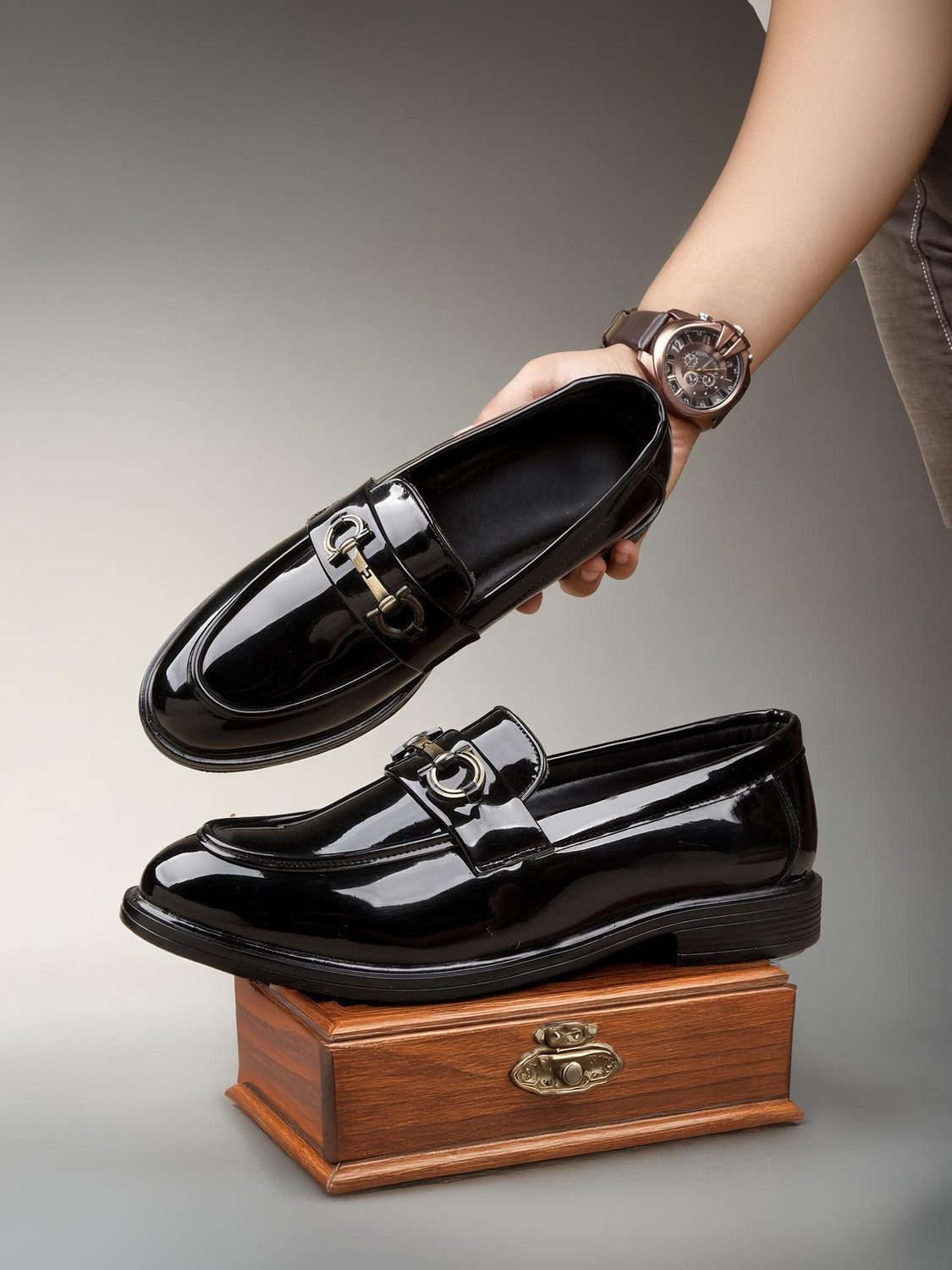 T-ROCK Men's Black Loafers (Size 7) - Image 1