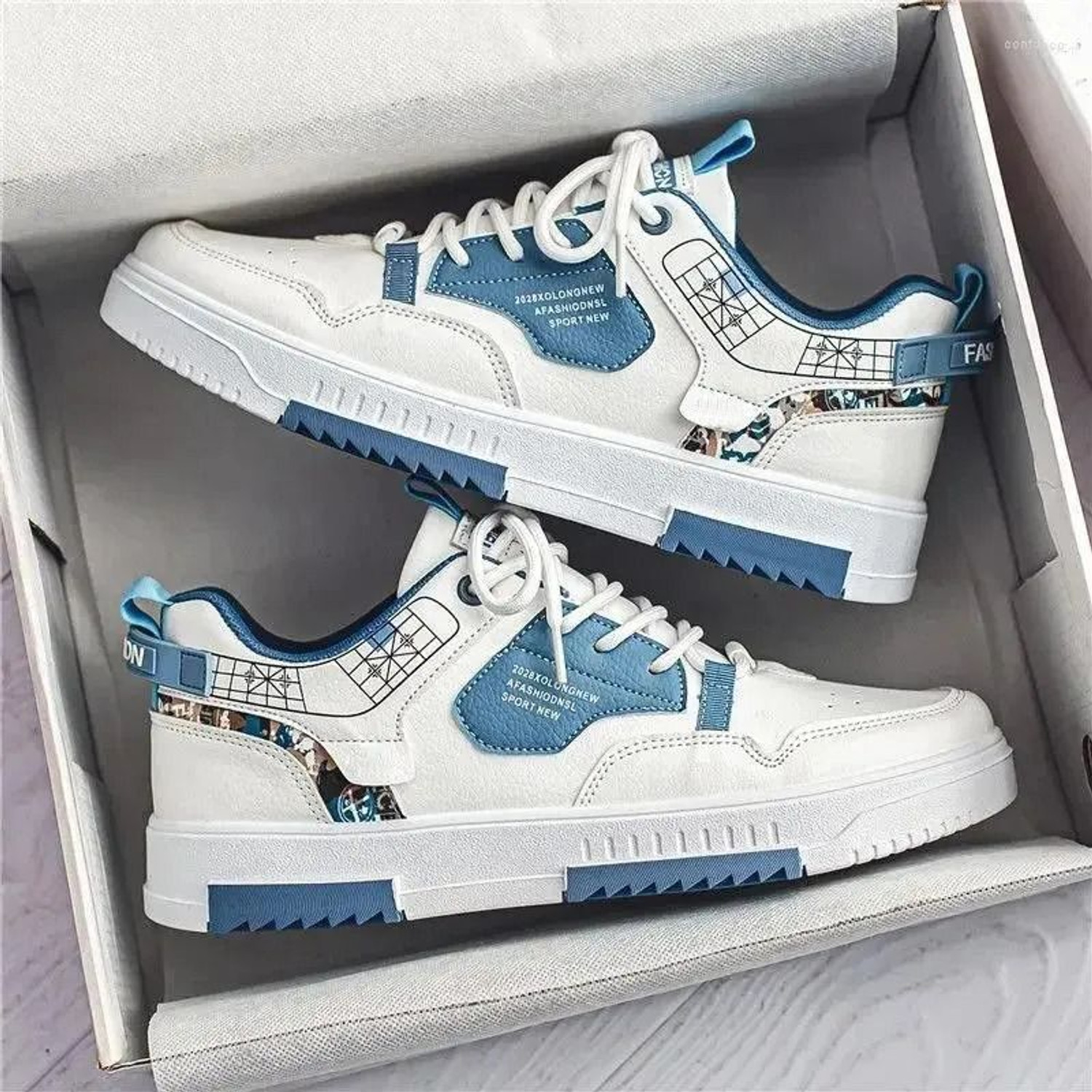 Layasa Unique Design Men's Sneakers White Size 6 - Image 1