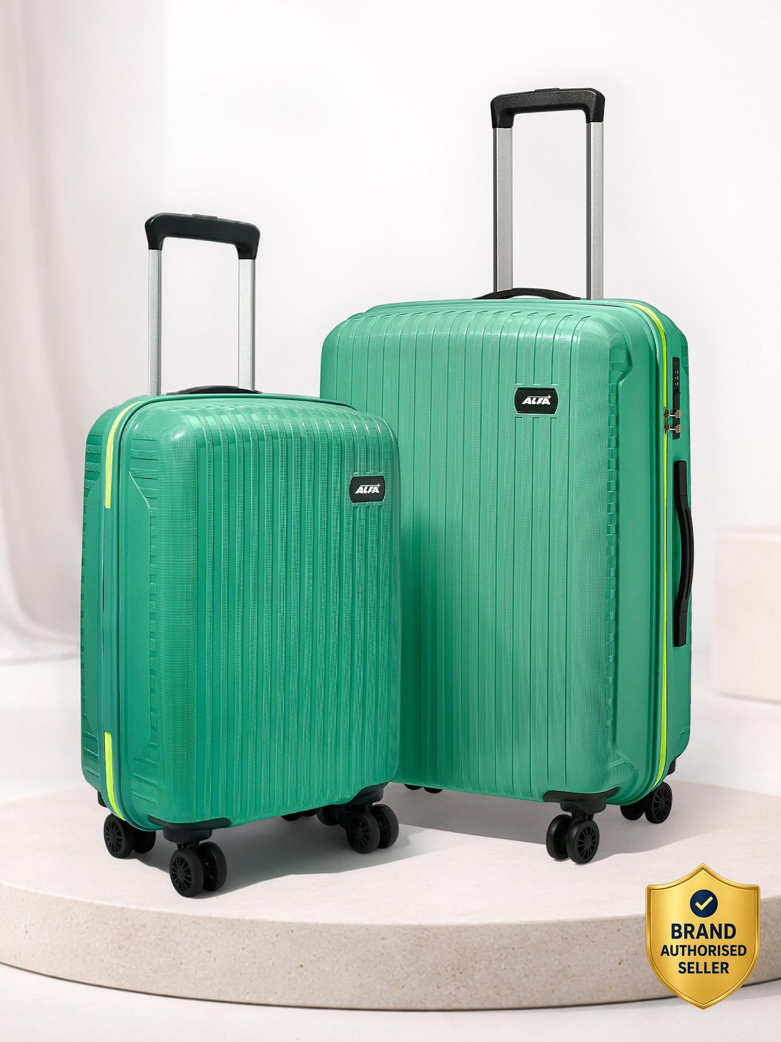 ALFA by VIP Excel Secure Hard Side Luggage Set of 2, Green - Image 1