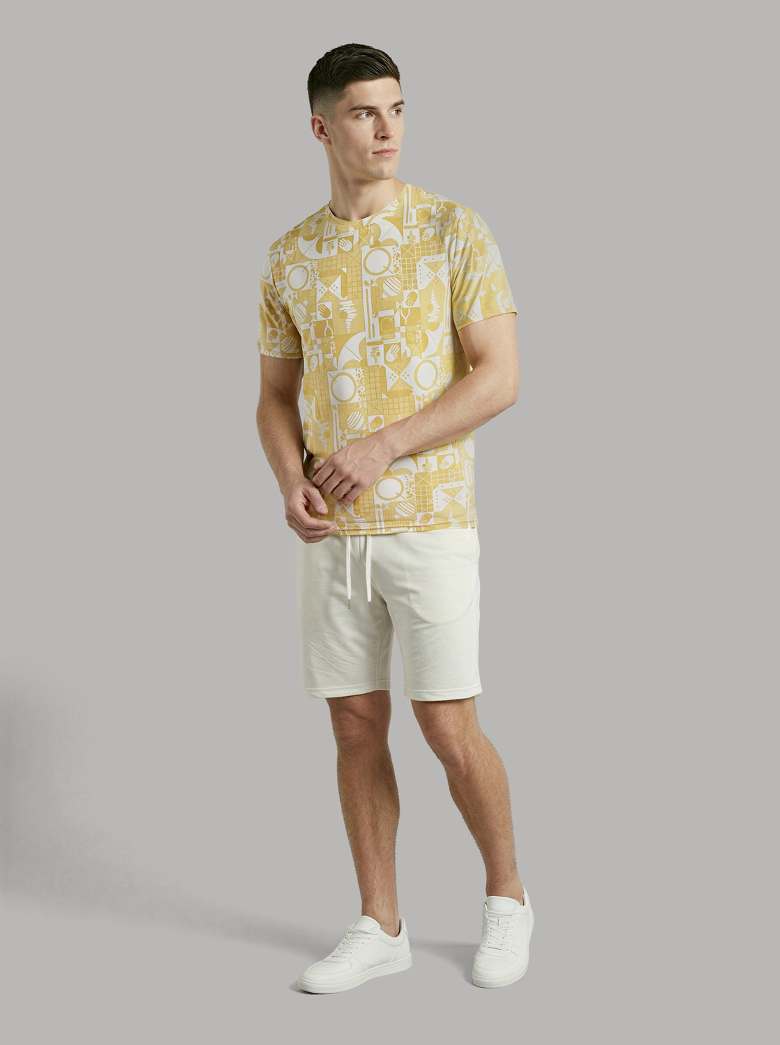 TECHNOSPORT Printed Men Round Neck Yellow T-Shirt - Image 1
