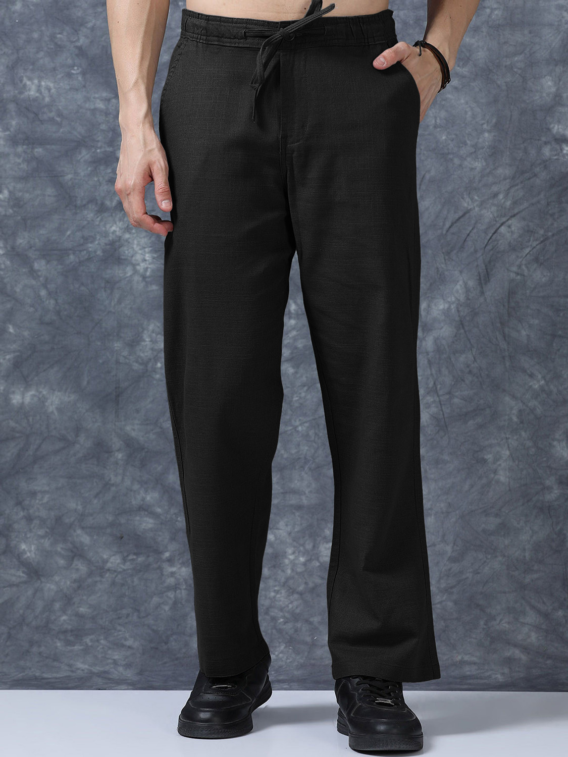 Plus91 Men Relaxed Black Pure Linen Trousers - Image 1