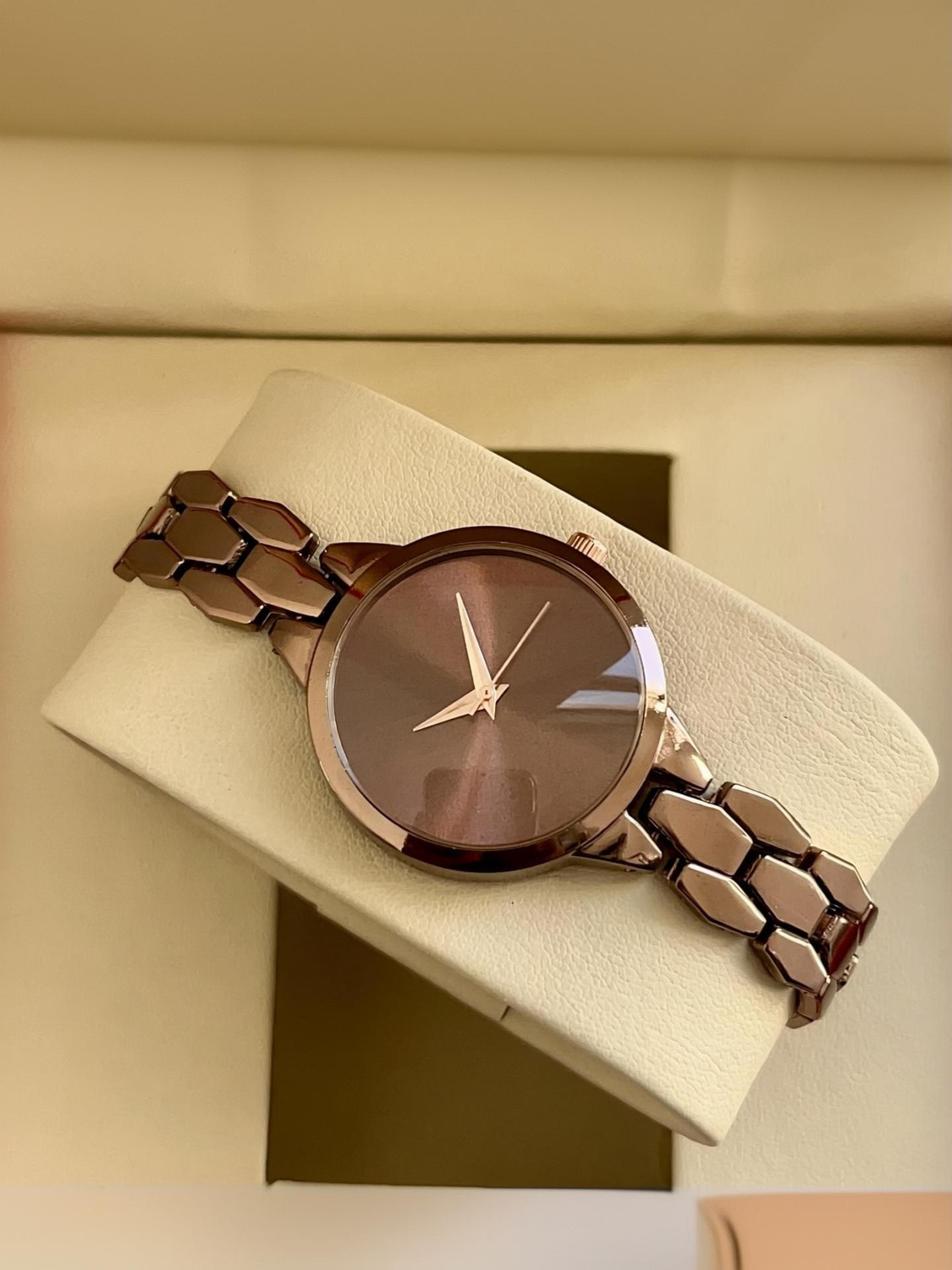 Bifrost Women's Analog Stainless Steel Strap Watch - Image 1