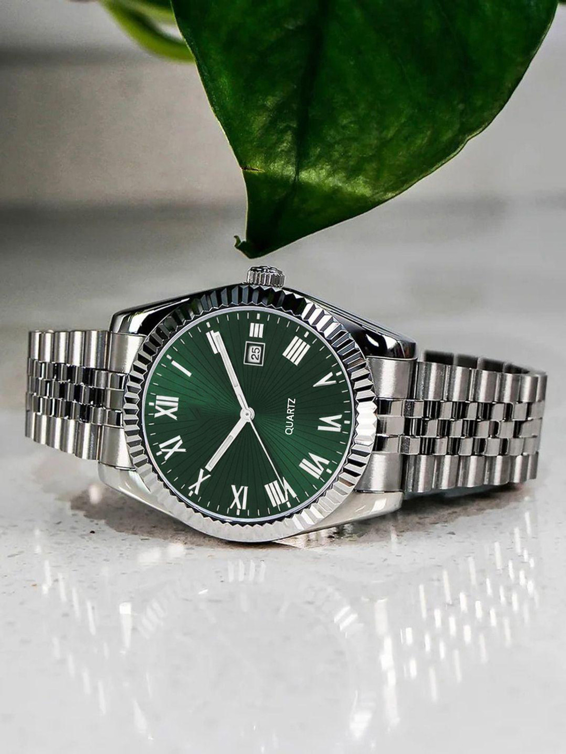 EEWHI AKS_309 Day-Date Analog Watch for Men - Image 1