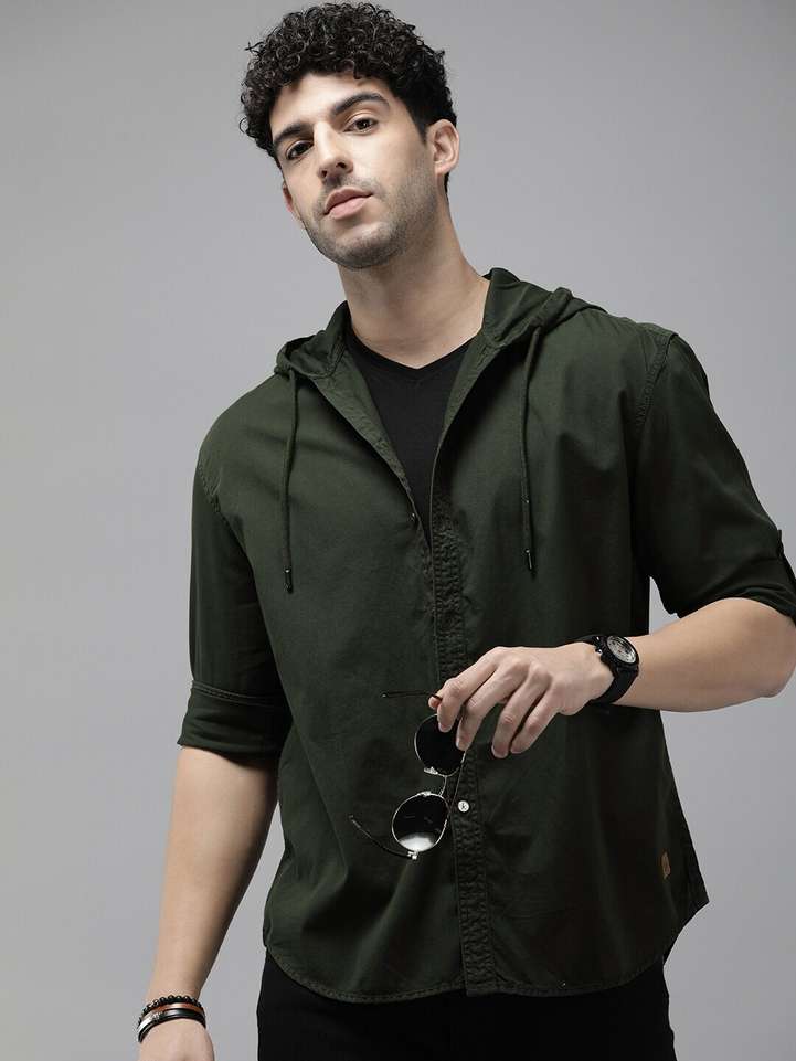 Roadster Men Solid Casual Green Shirt - Buy Roadster Men Solid Casual Green Shirt Online at Best Prices in India | Shopsy.in - Image 2