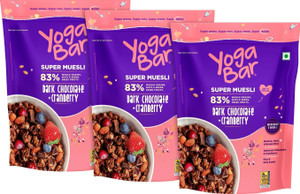 Yogabar Dark Chocolate & Cranberry Muesli Pouch - Image 1