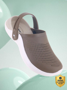 Sparx Men Clogs Sandal (Beige, White , 7) - Image 1