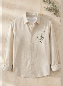Kesar Collection Men Regular Fit Embroidered Casual Shirt - Image 1