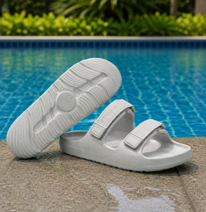 HOTSTYLE Men Slippers (Grey , 8) - Image 1