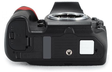 NIKON D700 DSLR Camera (Body only) Price in India - Buy NIKON D700