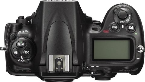ニコン　Nikon D700 ボディ 2428 NIKON D700 DSLR Camera (Body only) Price in India - Buy NIKON D700
