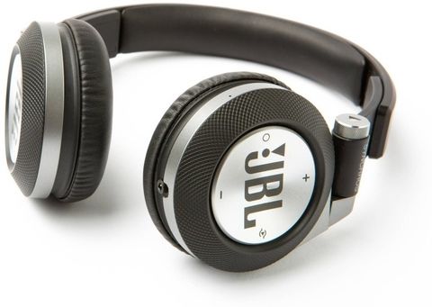 JBL Synchros E40BT Bluetooth Price in India - Buy JBL Synchros