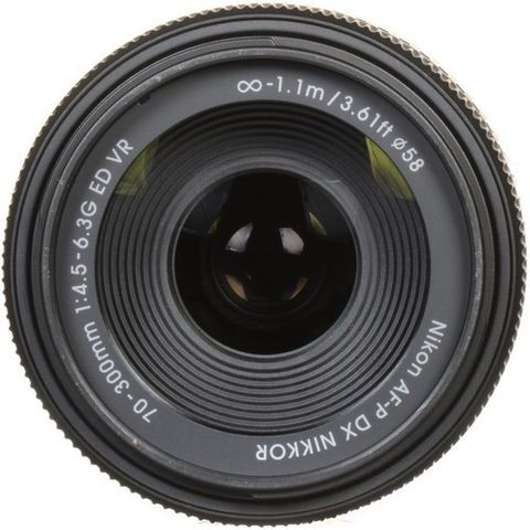 NIKON AF-P DX NIKKOR 70 - 300 mm f/4.5 - 6.3G ED VR Telephoto Zoom