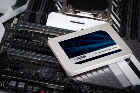 Crucial MX500 250 GB Laptop Black SATA Internal Solid State Drive