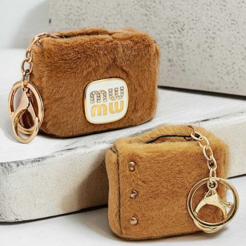 AMANVANI Cute Furry Mini Coin Purse Keychain for Girls & Women
