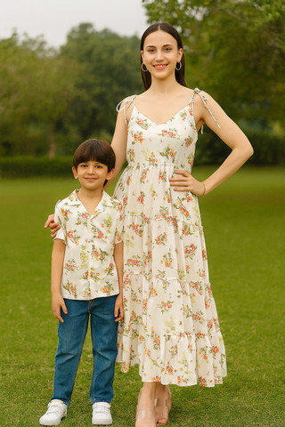 huegenz Printed Mother & Son Dress Twinning Set Price in India