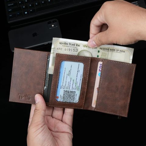 deadlook Brown Genuine Leather RFID Card Holder (6 Card Slots) - Image 7