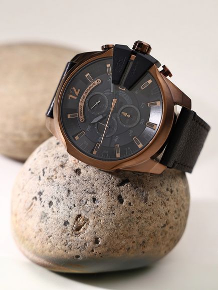 匿名配送/RAH DIO 未開封　箱ダメージ大 DIESEL Mega Chief MASTER CHIEF Analog Watch - For Men - Buy DIESEL